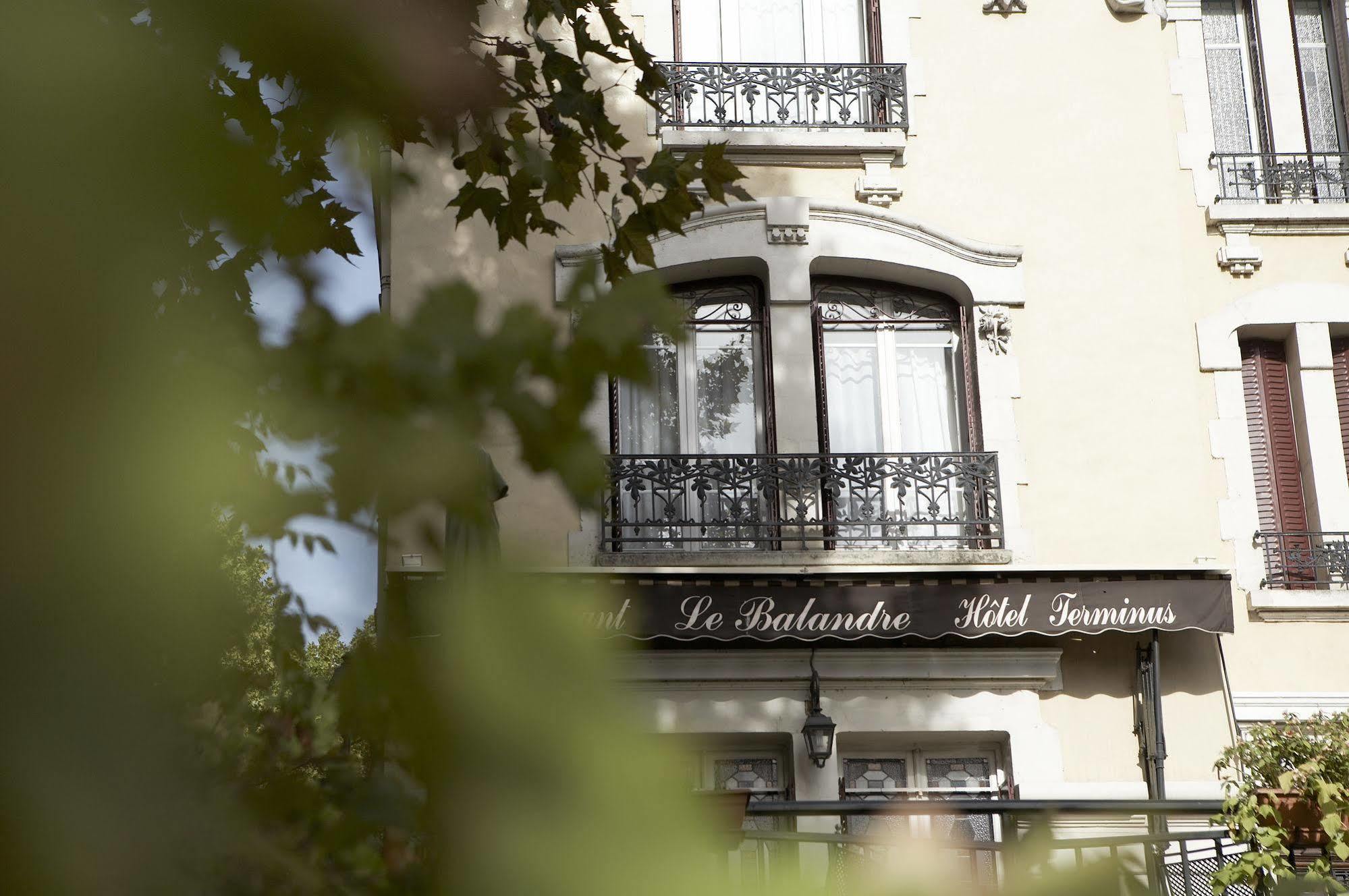 Hotel Terminus Cahors Exterior photo